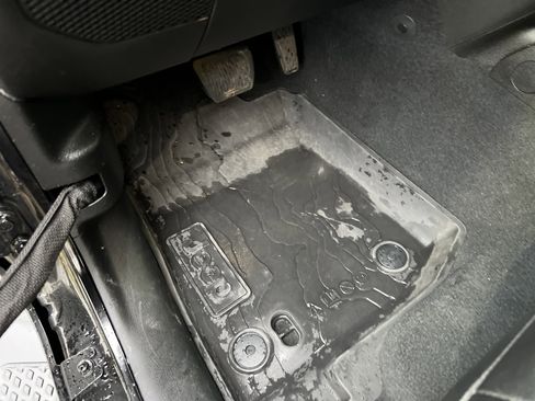 Certified 2023 Jeep Gladiator Overland image 17