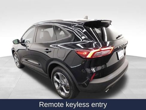 Used 2025 Ford Escape ST-Line image 9