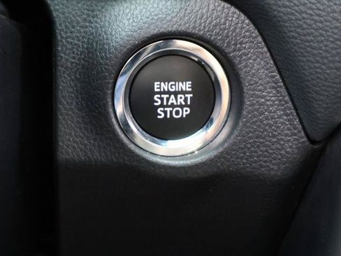 Used 2025 Toyota RAV4 XLE w/ Convenience Package FWD image 25
