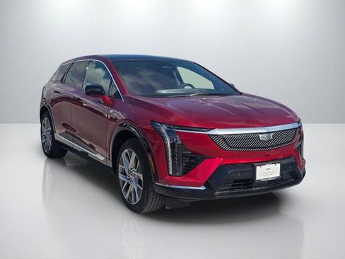 New 2026 Cadillac Optiq Luxury 1 RWD image 3