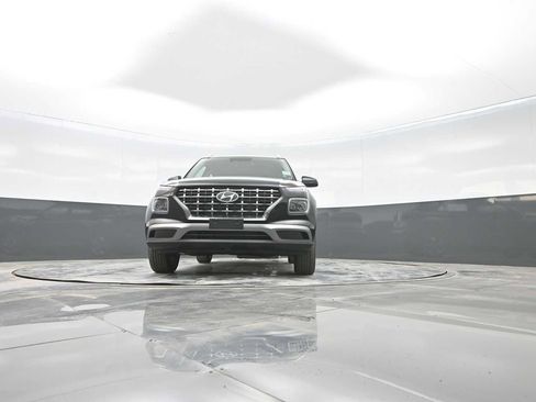 New 2026 Hyundai Venue SEL image 31