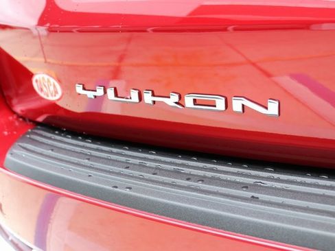 New 2025 GMC Yukon Denali image 6