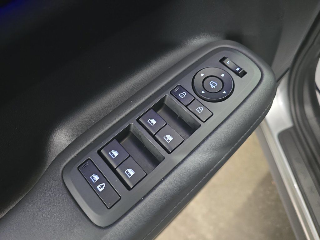 Used 2024 Hyundai Santa Fe Calligraphy AWD/4WD image 11