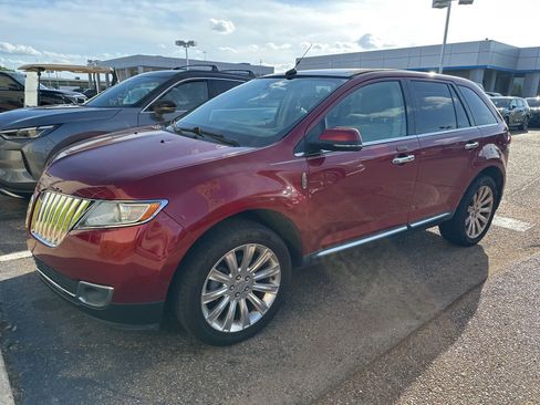 Used 2014 Lincoln MKX FWD w/ Equipment Group 102A image 1