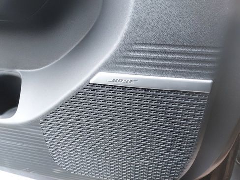 Used 2025 Hyundai Santa Fe Limited image 35