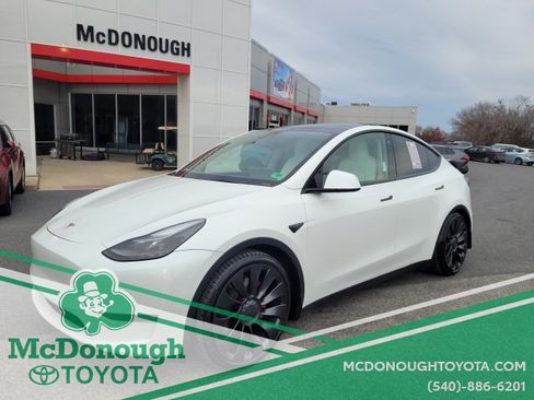 Used 2022 Tesla Model Y Performance image 1