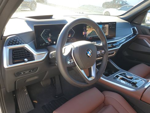 Certified 2024 BMW X5 xDrive40i w/ Premium Package image 10