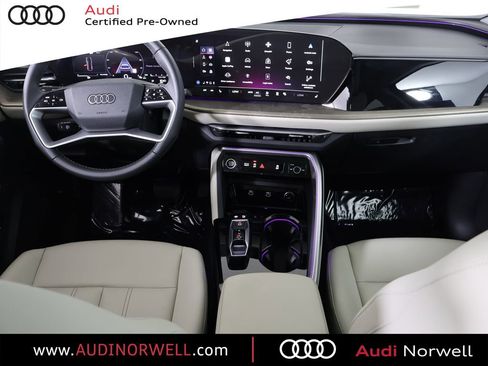 Certified 2025 Audi Q5 Premium w/ Convenience Package AWD/4WD image 25