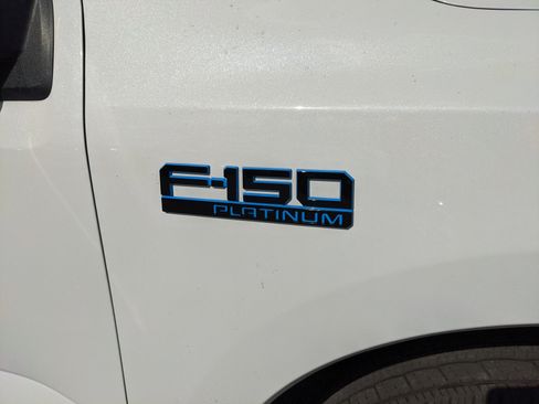 Used 2024 Ford F150 Lightning Platinum image 11