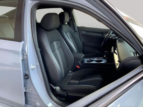 Used 2024 Honda Civic Sport image 9