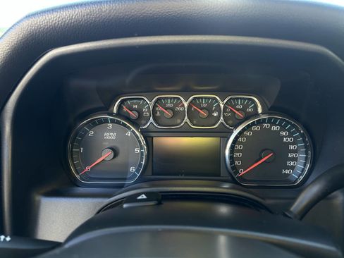 Used 2017 Chevrolet Silverado 1500 LT w/ All Star Edition image 11