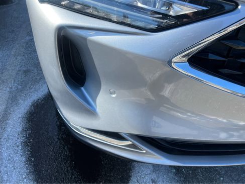 Used 2023 Acura MDX SH-AWD w/ Advance Package image 3