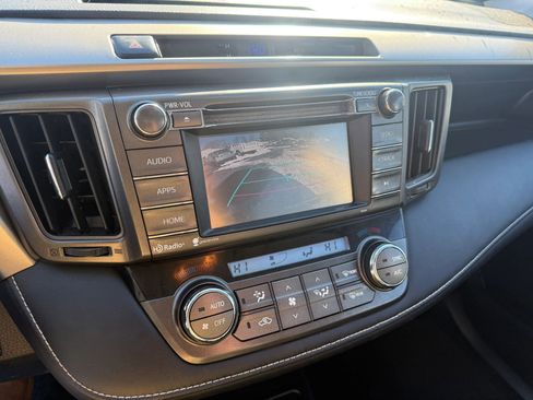 Used 2015 Toyota RAV4 XLE image 16