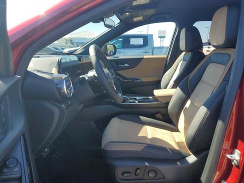 New 2026 Chevrolet Equinox ACTIV w/ LPO, Floor Liner Package image 13