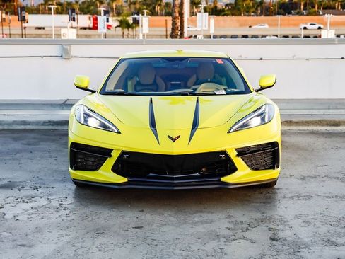 Used 2023 Chevrolet Corvette Stingray w/ Z51 Performance Package image 3