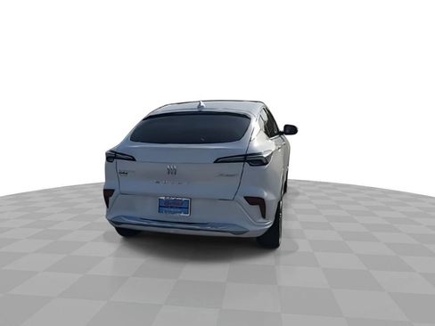 Used 2024 Buick Envista Avenir image 7