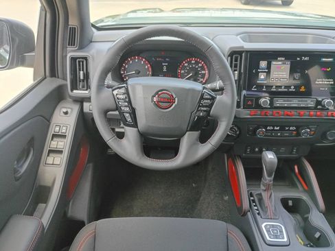 New 2026 Nissan Frontier PRO-4X w/ Pro-4x Convenience Package AWD/4WD image 14