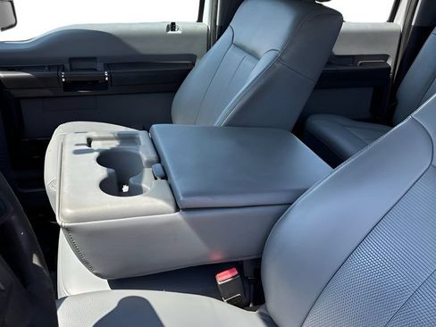 Used 2016 Ford F250 XL w/ Power Equipment Group AWD/4WD image 14