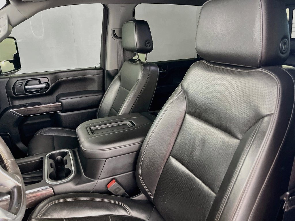 Used 2020 Chevrolet Silverado 2500 LTZ w/ LTZ Premium Package AWD/4WD image 28