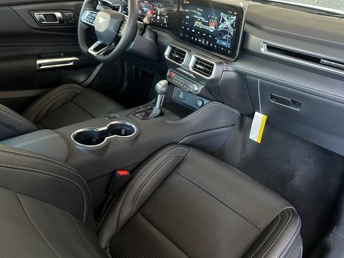 New 2025 Ford Mustang Premium image 14