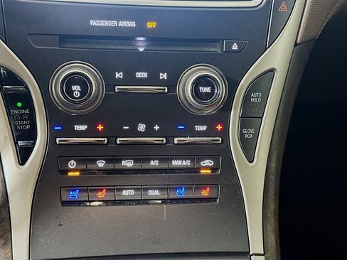 Used 2016 Lincoln MKX Reserve w/ Driver Assistance Package image 24