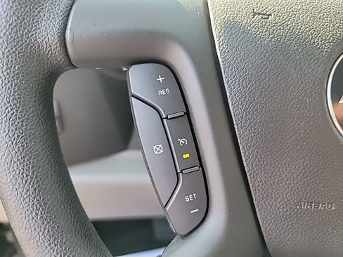 Used 2011 Chevrolet Silverado 1500 LS AWD/4WD image 33