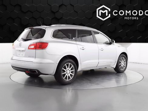 Used 2017 Buick Enclave Convenience image 3