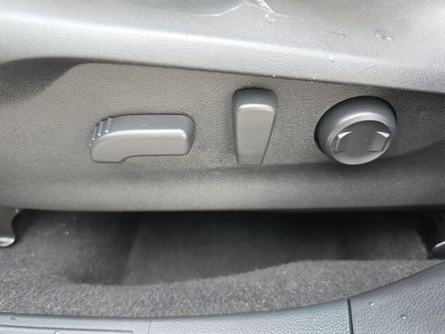 Used 2023 Subaru Forester Limited AWD/4WD image 7