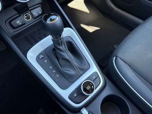 New 2026 Hyundai Venue SEL image 20