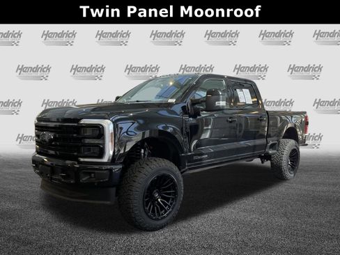 Used 2026 Ford F250 Platinum AWD/4WD image 6