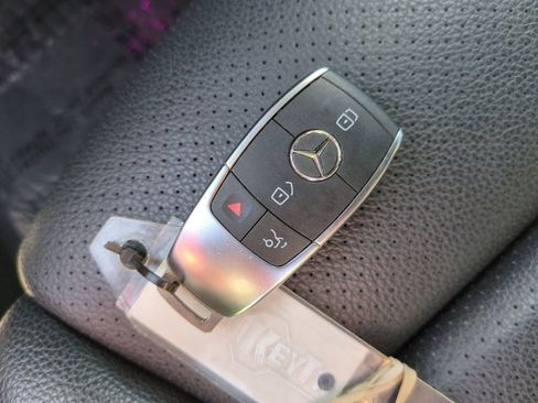 Used 2020 Mercedes-Benz GLC 300 4MATIC Coupe image 28