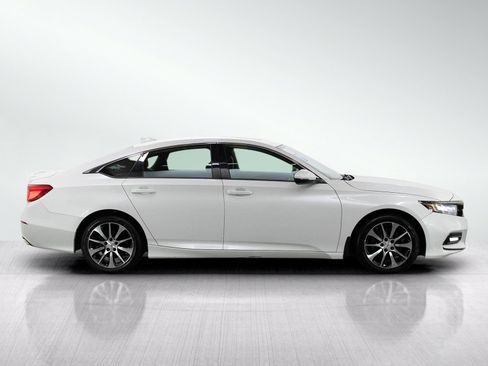 Used 2020 Honda Accord Sport image 6