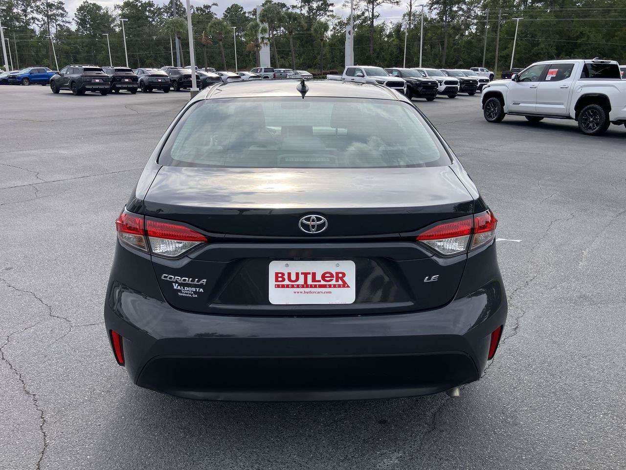 Certified 2025 Toyota Corolla LE w/ Convenience Package FWD image 4