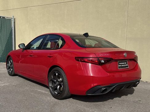Used 2019 Alfa Romeo Giulia Ti Sport w/ Quick Order Package 22U Sport image 3