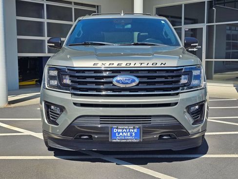 Used 2019 Ford Expedition Limited w/ Equipment Group 303A AWD/4WD image 8