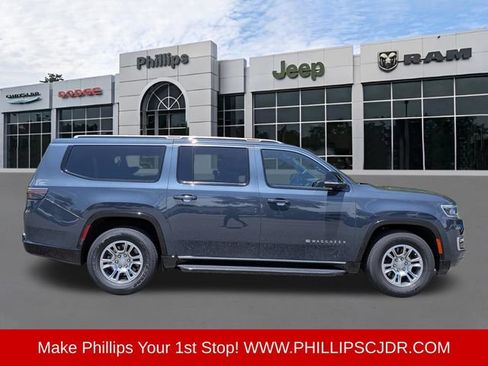 Used 2024 Jeep Wagoneer L 4WD image 2