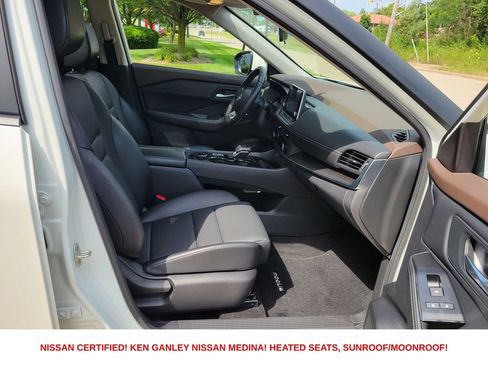 Certified 2023 Nissan Rogue SV w/ SV Premium B Package AWD/4WD image 52