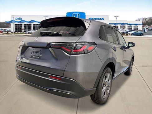 New 2026 Honda HR-V LX image 3