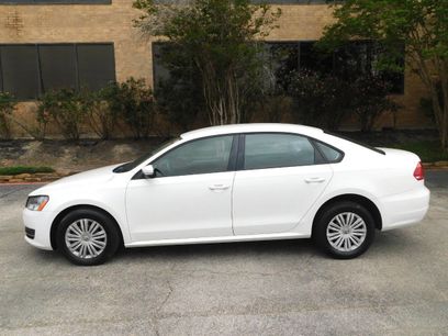 Used 2014 Volkswagen Passat 2.5 S