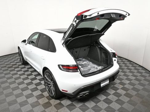 New 2026 Porsche Macan S image 42