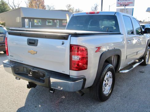 Used 2010 Chevrolet Silverado 1500 LT w/ Power Pack Plus image 6