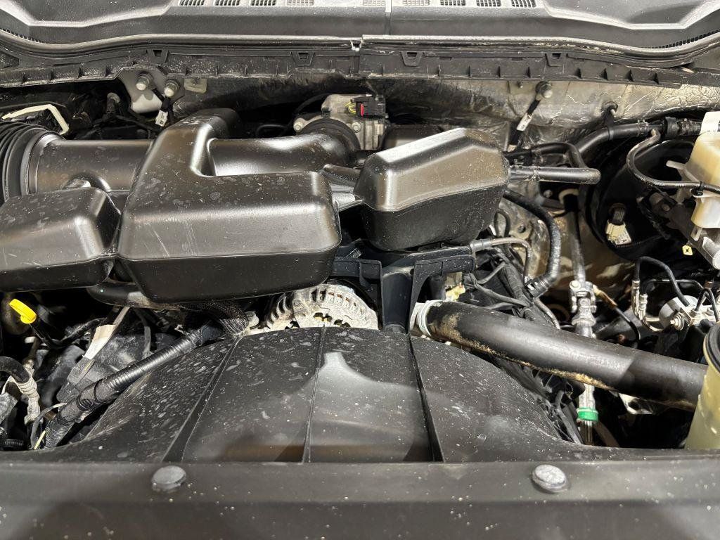 Used 2019 Ford F250 XL w/ Power Equipment Group AWD/4WD image 24
