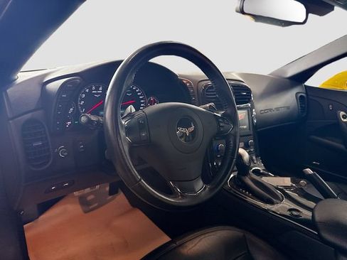 Used 2012 Chevrolet Corvette Convertible w/ 3LT Preferred Equipment Group RWD image 10