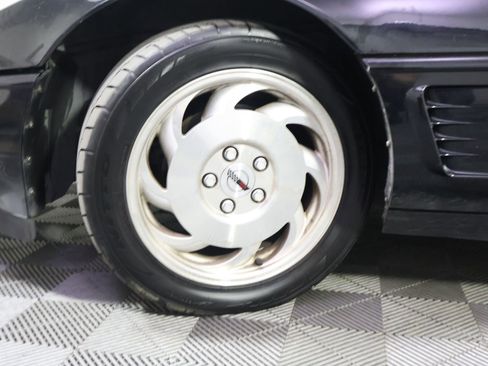 Used 1995 Chevrolet Corvette Coupe RWD image 17