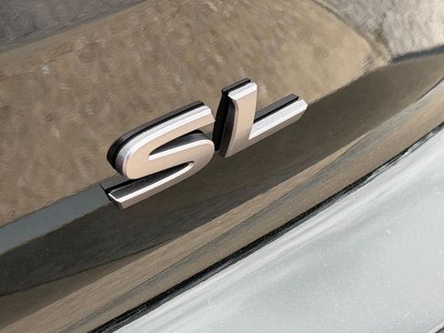 New 2026 Nissan Pathfinder SL FWD image 9