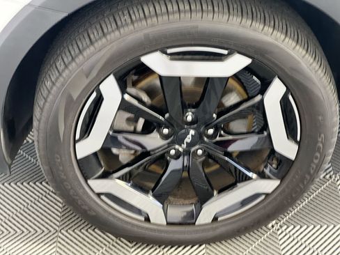 Used 2024 Kia Telluride S w/ S Sunroof Package AWD/4WD image 11