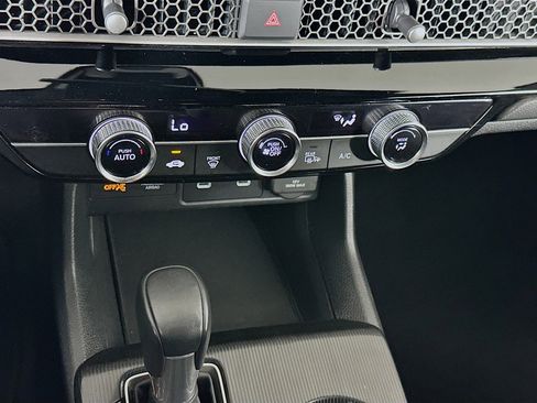 Used 2025 Honda Civic Sport image 23