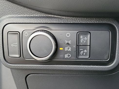 Certified 2025 Ford Explorer Active RWD image 24