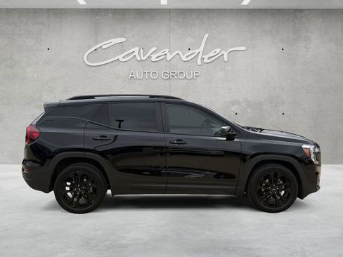Certified 2022 GMC Terrain SLE w/ Driver Convenience Package FWD image 21