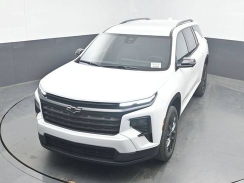 New 2026 Chevrolet Traverse LT w/ Midnight/Sport Edition FWD image 40